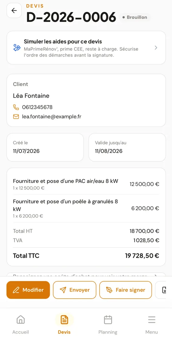 Écran d'un devis dans l'app Ouvra : client, lignes de prestations, total TTC et bouton Faire signer